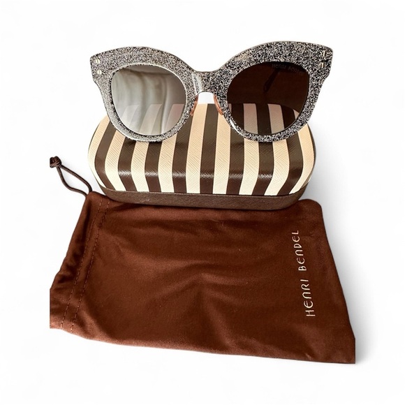 henri bendel Accessories - Henri Bendel Melanie Glitter Sunglasses